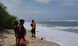 巴厘岛情侣死亡爆料视频,揭秘背后惊人真相